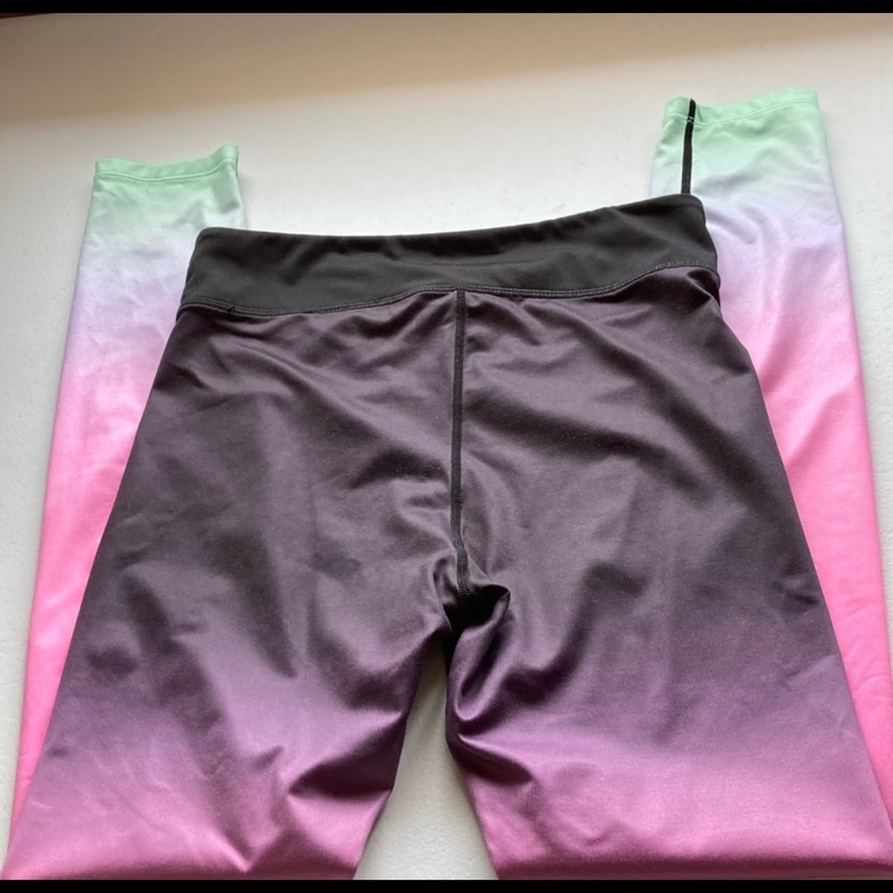 H & M Sport Leggings